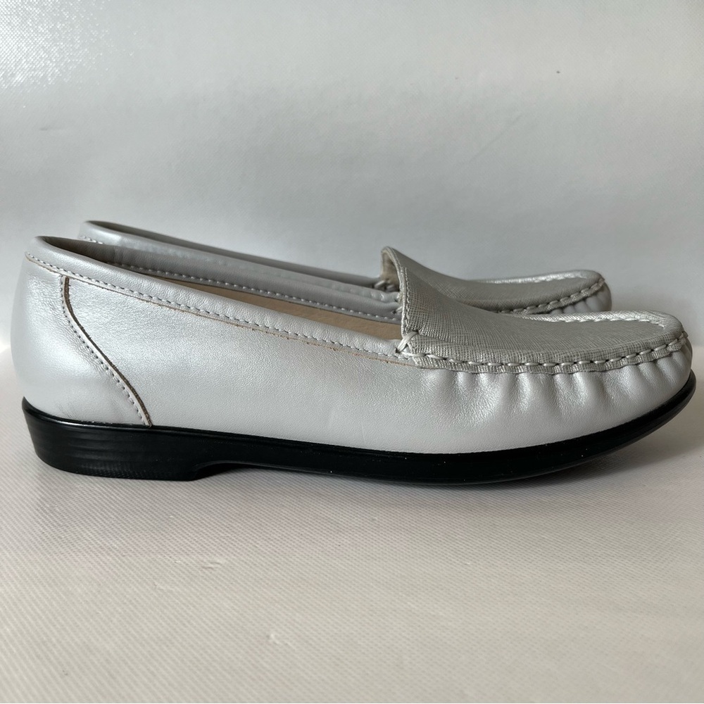SAS Simplify Silver Grey Leather Slip On Loafers SLIM